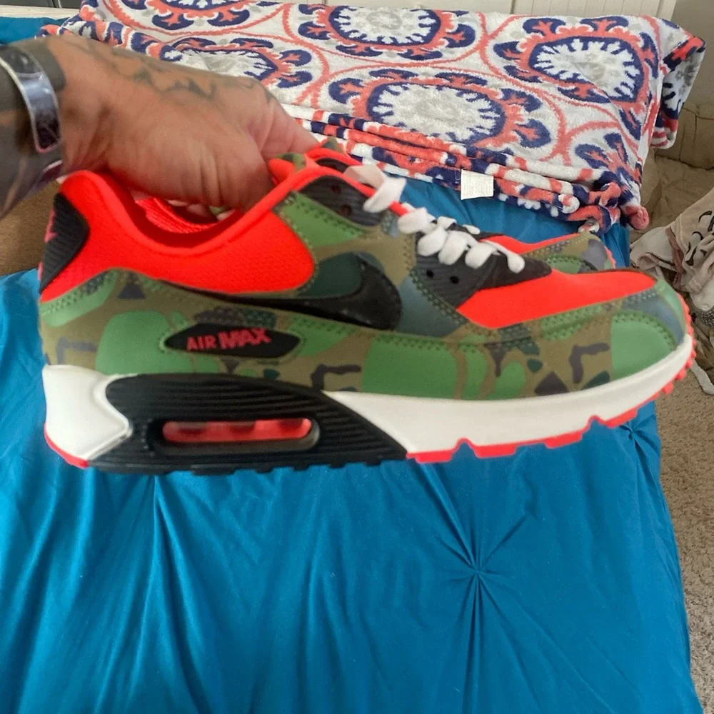 Nike Air Max 90 Camo HQ R3P - Picture 2 of 9